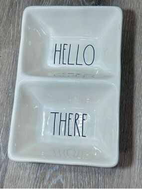 NWOT Rae Dunn HELLO THERE Ceramic Dish– 2-Section Tray, Artisan Collection